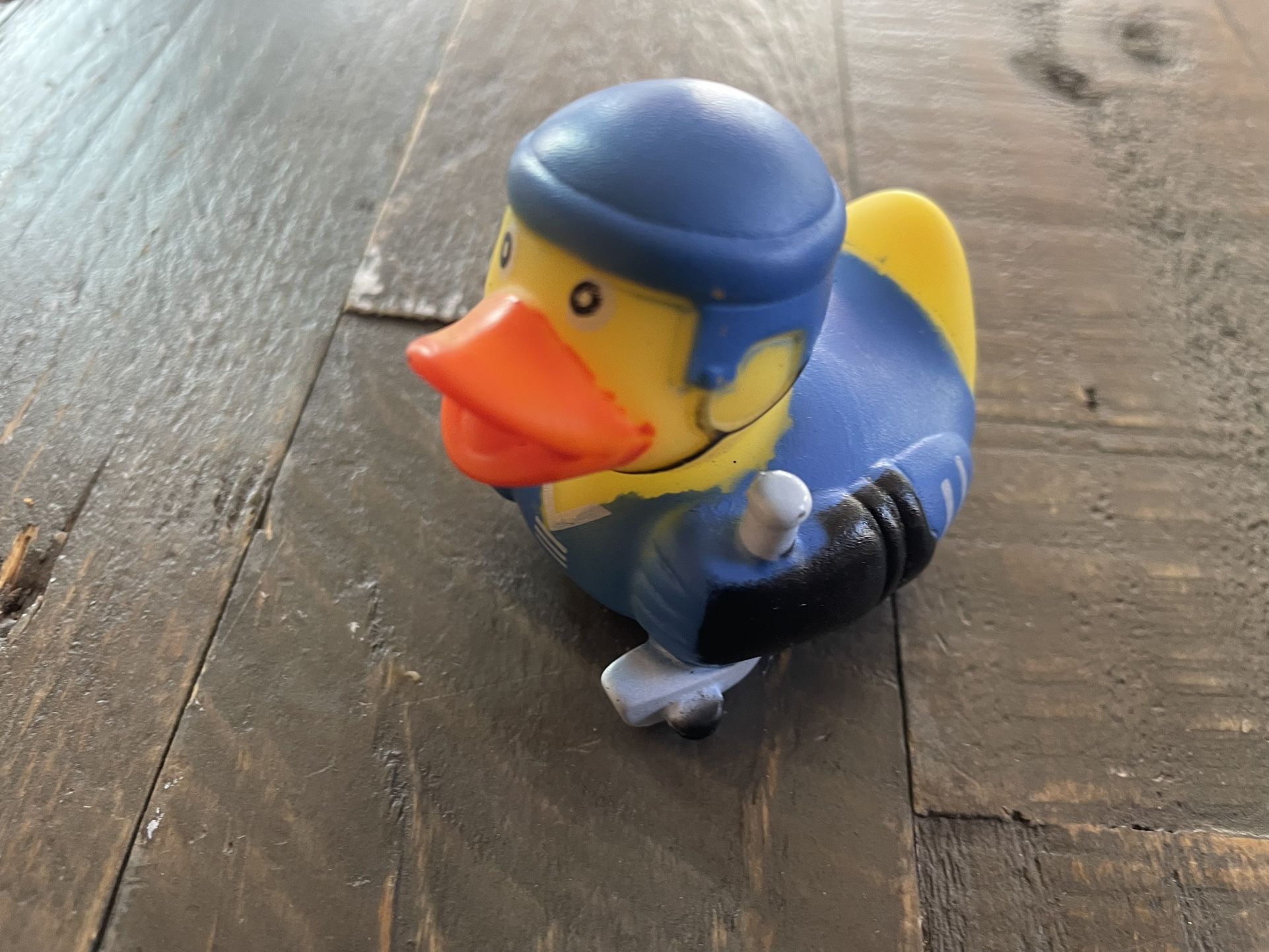 NEW - Hockey Squeaky Duck For Jeep, Work, Play, Bath - Blue - photo 2
