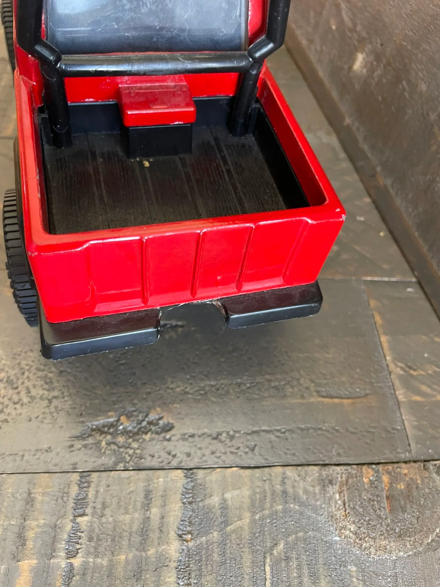 Vintage Tootsie Toy Jeep Desert Rat 4X4 Toy - photo 4