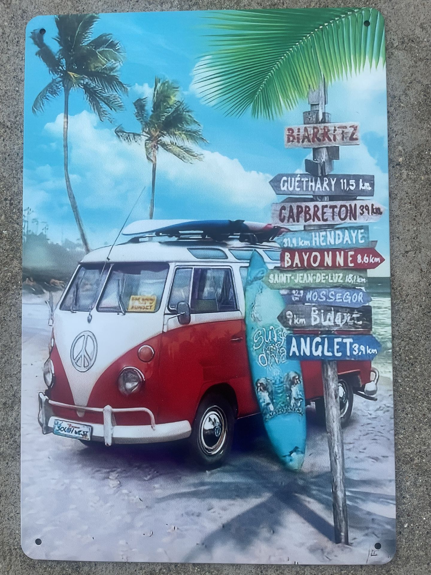 NEW - VW wall hanging metal tin - art - Beach - Coastal