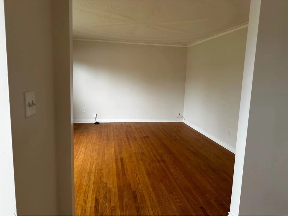 3 Beds 1 Bath - House - photo 3