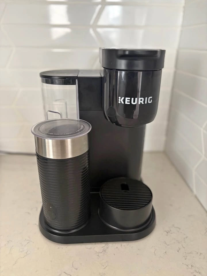 Keurig K-Café Essentials Coffee Machine w/ Frother
