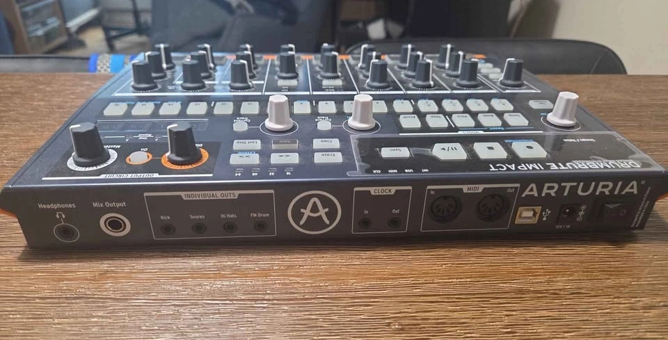 Arturia Drumbrute Impact - photo 2