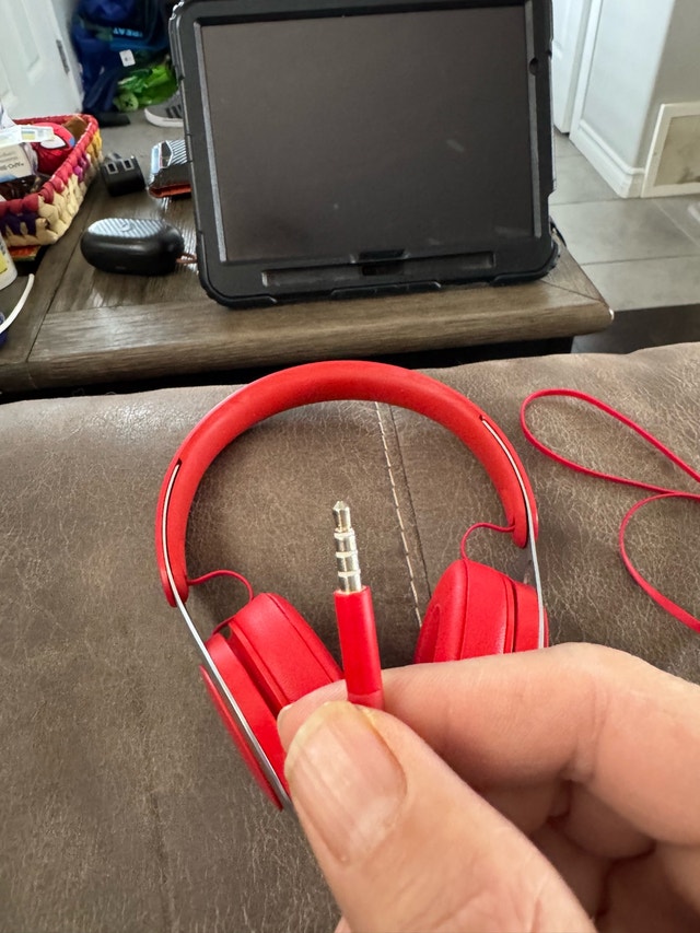Beats Solo Wired Headphones - photo 2