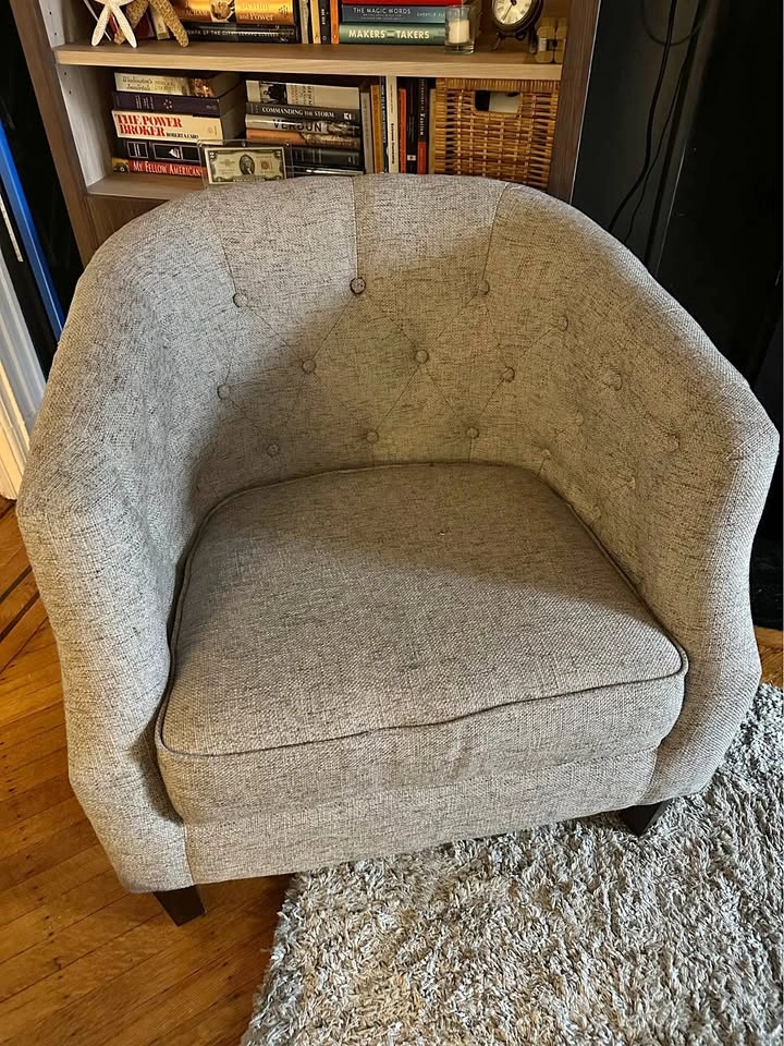 Tufted Barrel Accent Chair – Neutral Grey Upholstered Armchair
