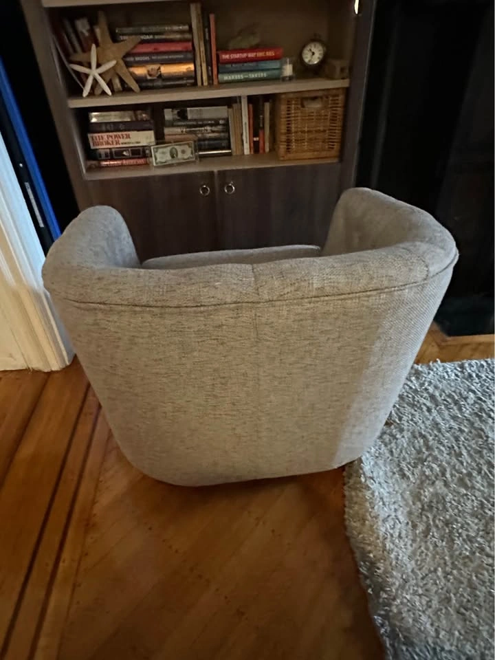 Tufted Barrel Accent Chair – Neutral Grey Upholstered Armchair - photo 2