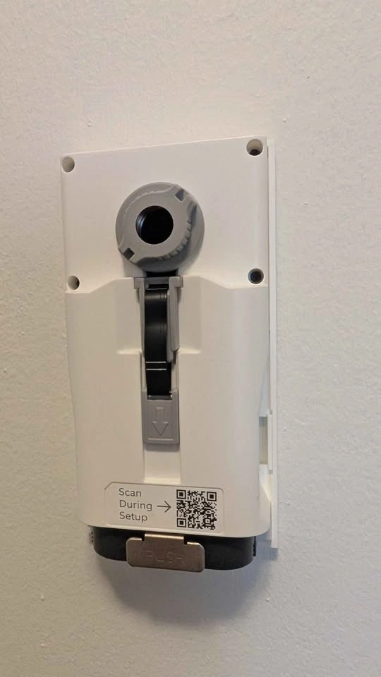 Ring Peephole Video Doorbell w/ battery - photo 4