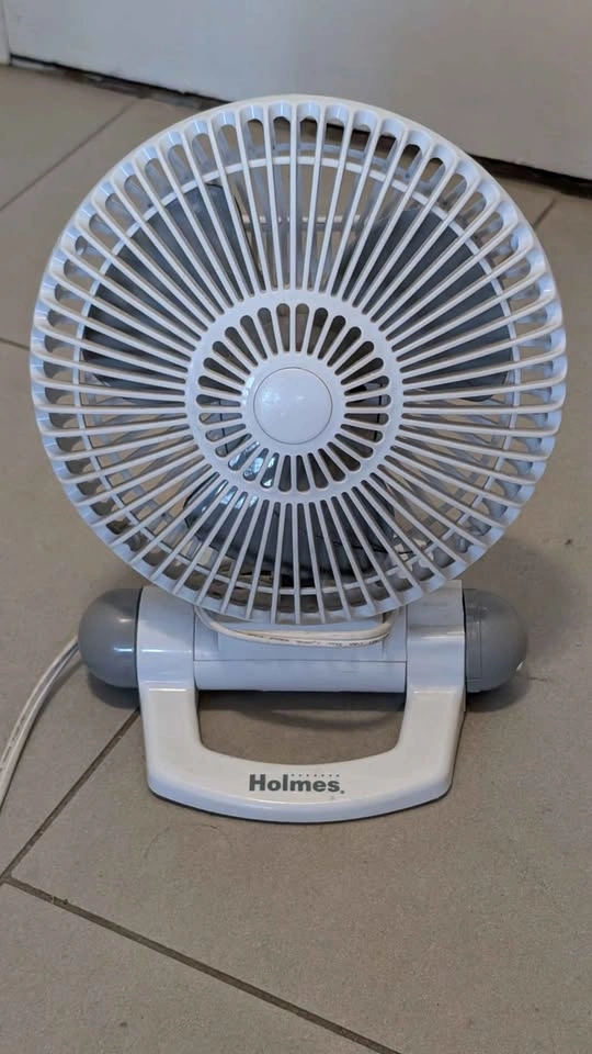 12" & 8" Fans (Oscillating, Adjustable Speed) - photo 3