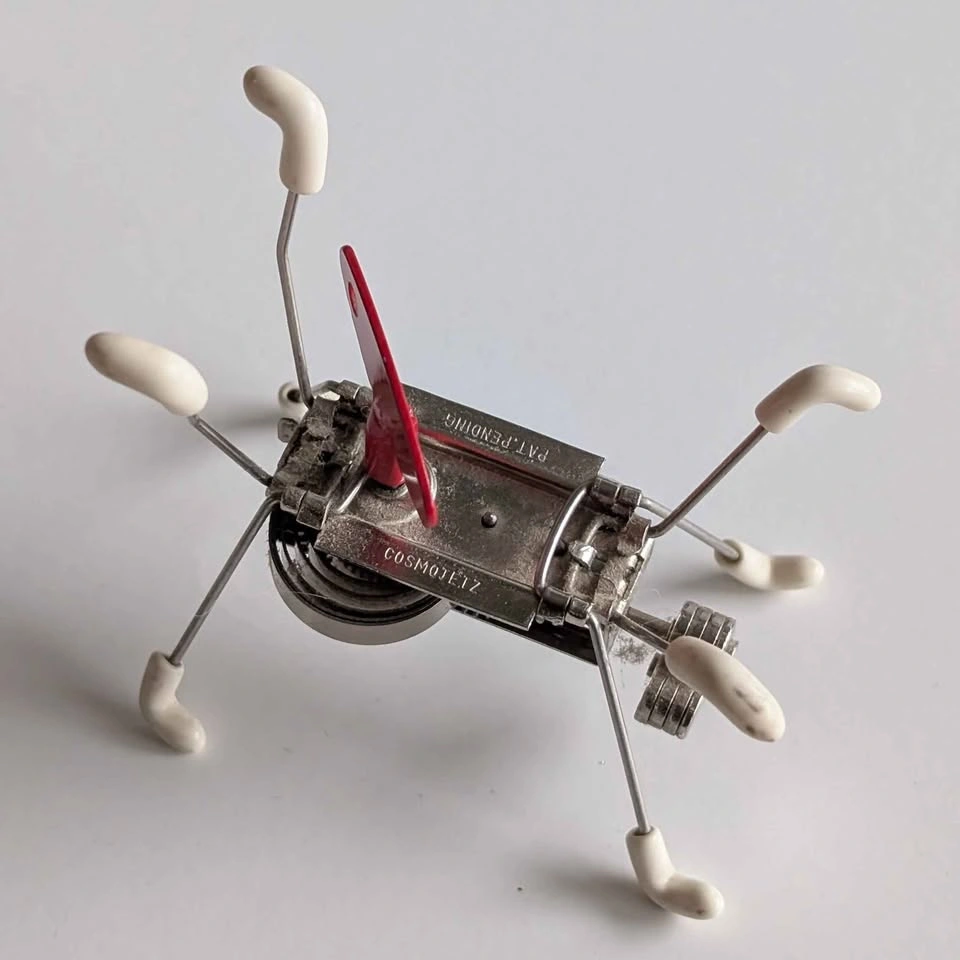 Kikkerland Wind up Robot Insects - Set of 4 - photo 4
