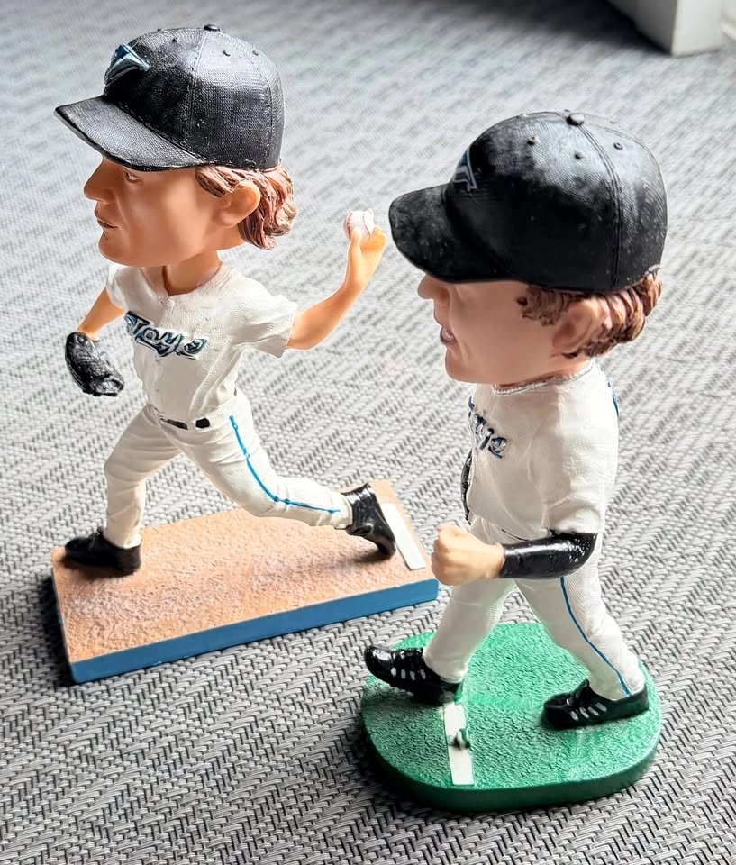 Toronto Blue Jays B.J. Ryan Bobbleheads - photo 4