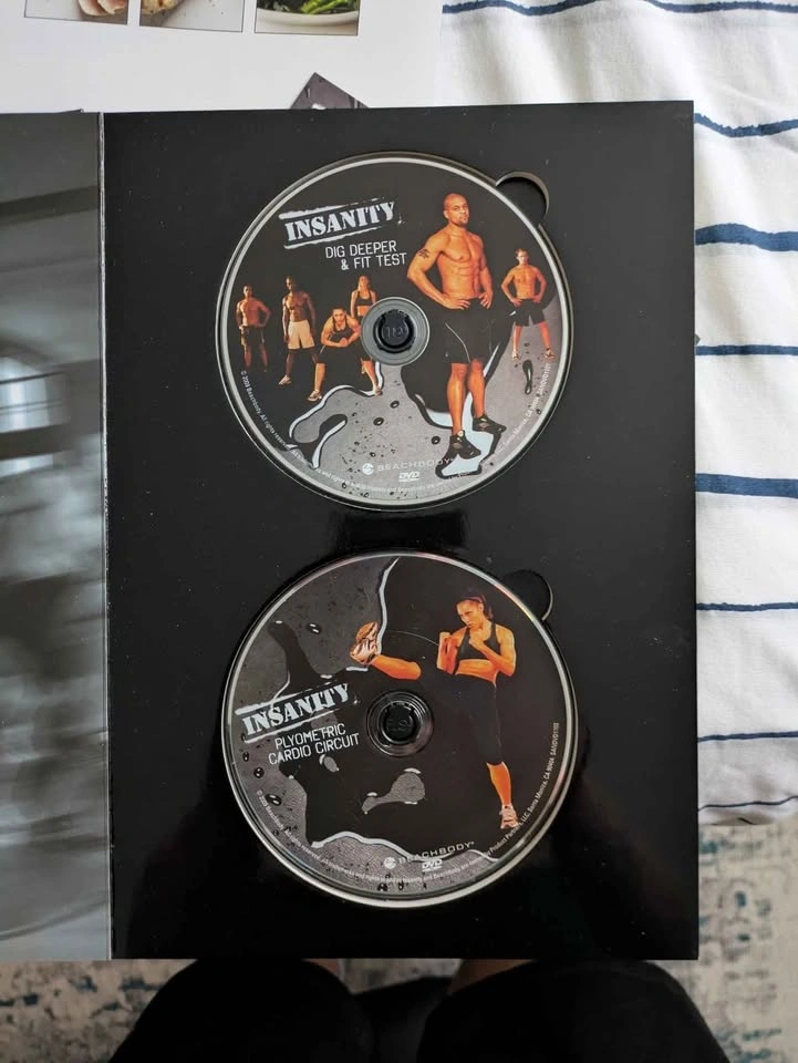 Insanity Workout DVD Set - photo 2