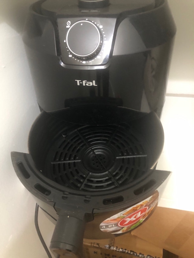 Air Fryer TFAL - photo 2