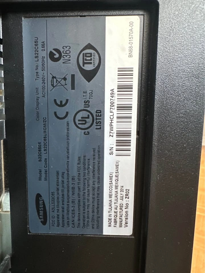 Samsung 22” Monitor (S22C650) – Great condition - photo 4