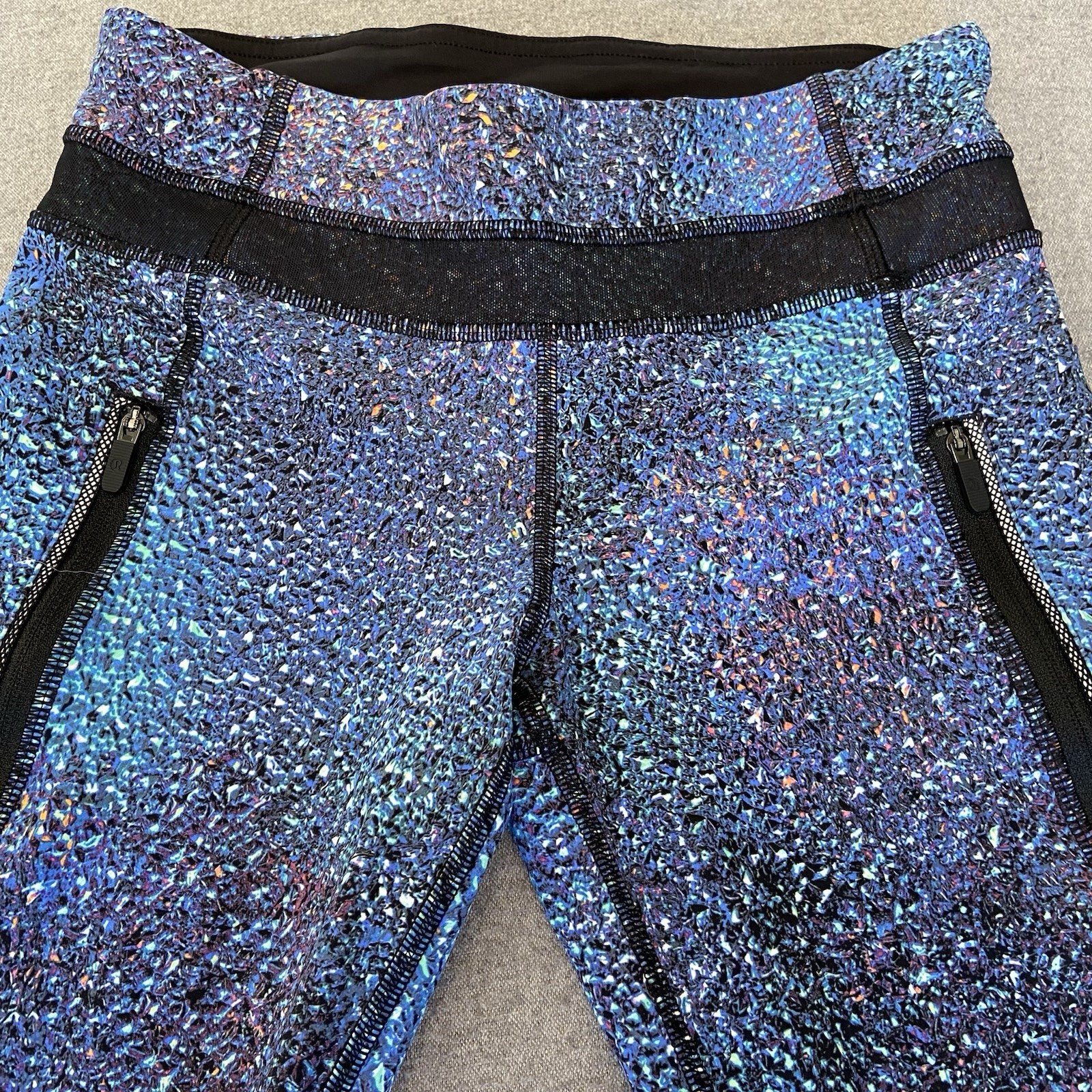Lululemon Women's Leggings Lot of 2 Size 4 - photo 3