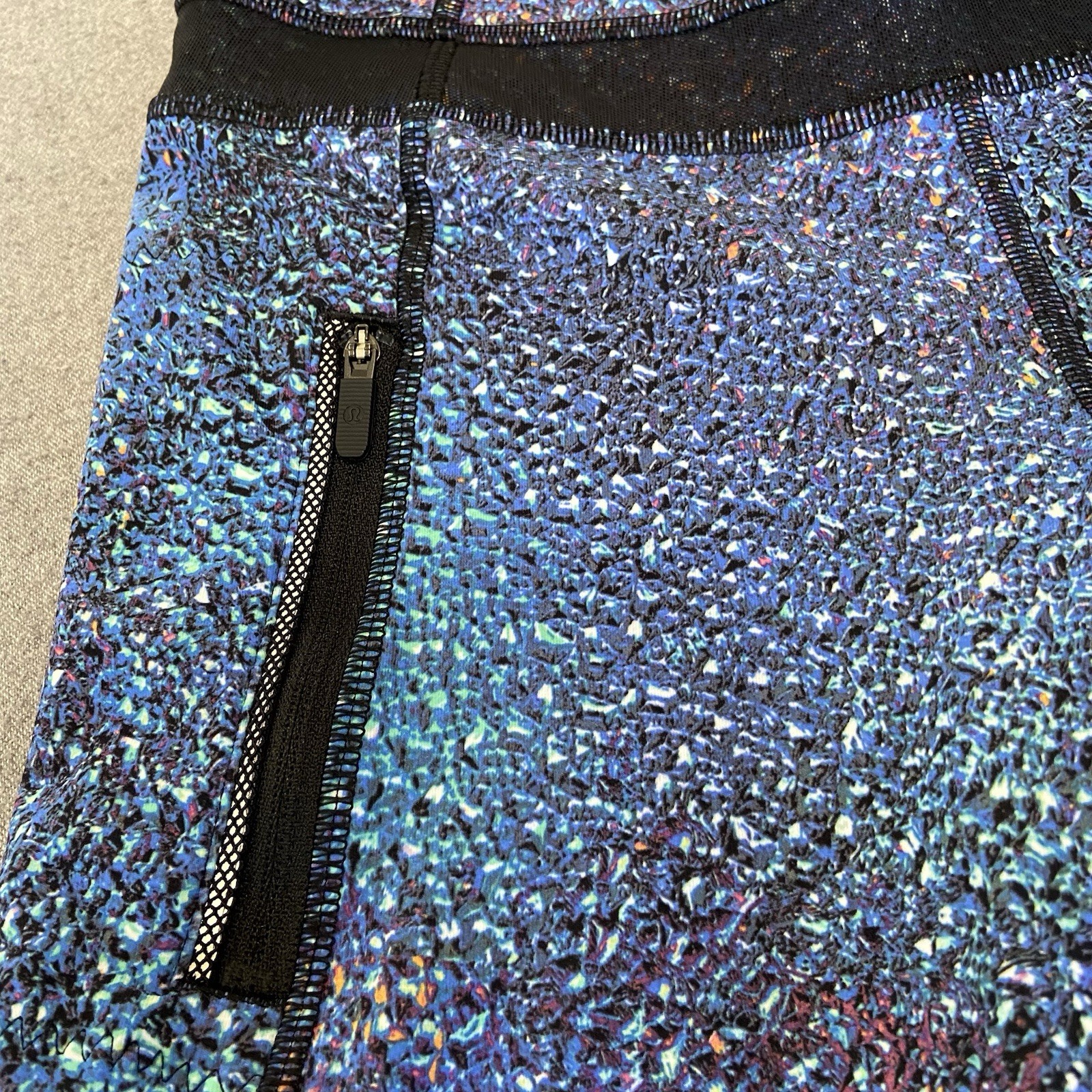 Lululemon Women's Leggings Lot of 2 Size 4 - photo 5
