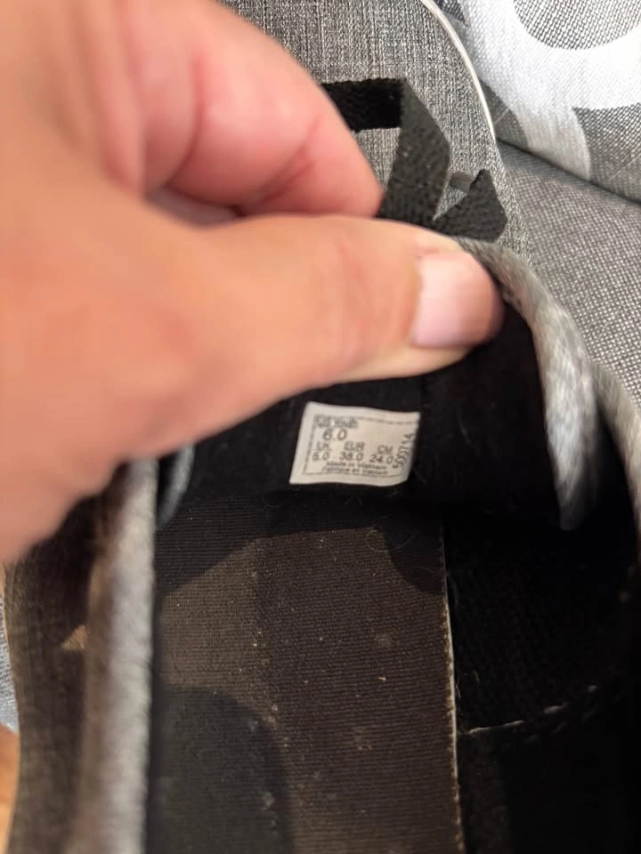 Vans Atwood Grey Canvas Youth Size 6 - photo 2