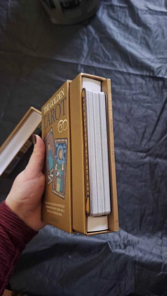 The Golden Tarot Cards - photo 3
