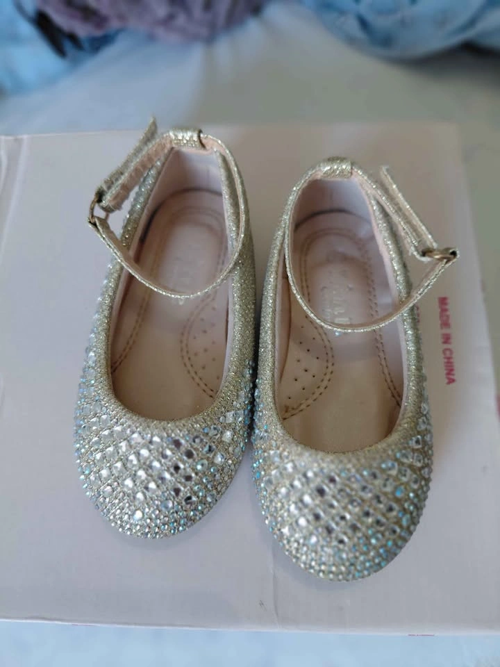 Kids shoes Size 5 - photo 3