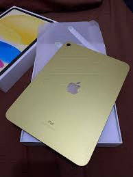 iPad 10th Gen 256GB WiFi + Cellular (Like New) + Insurance
