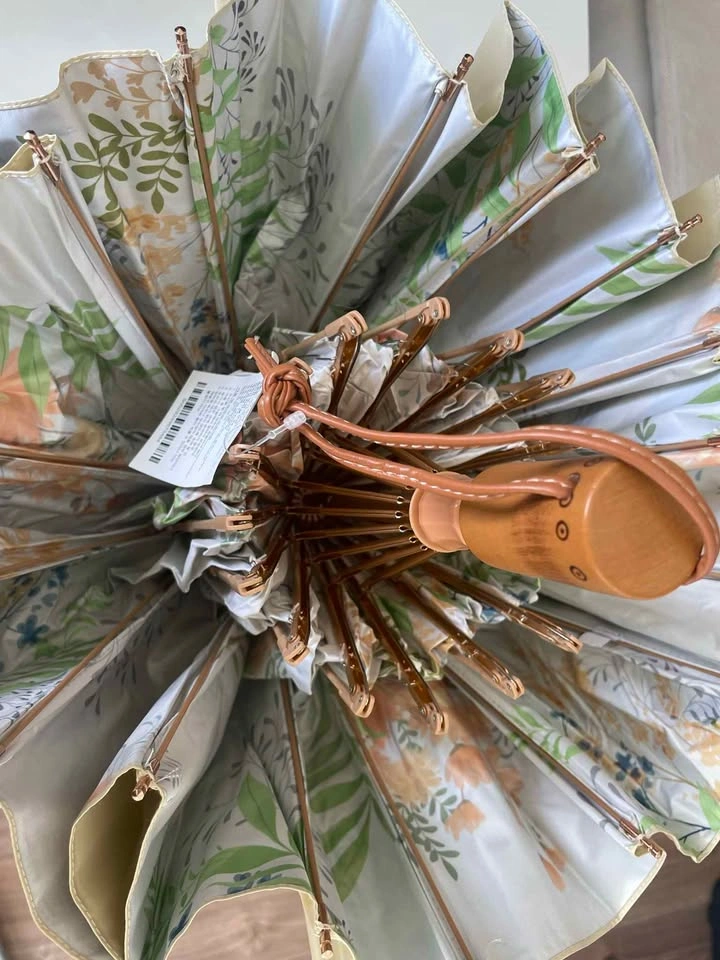 Creamy floral umbrella - photo 4
