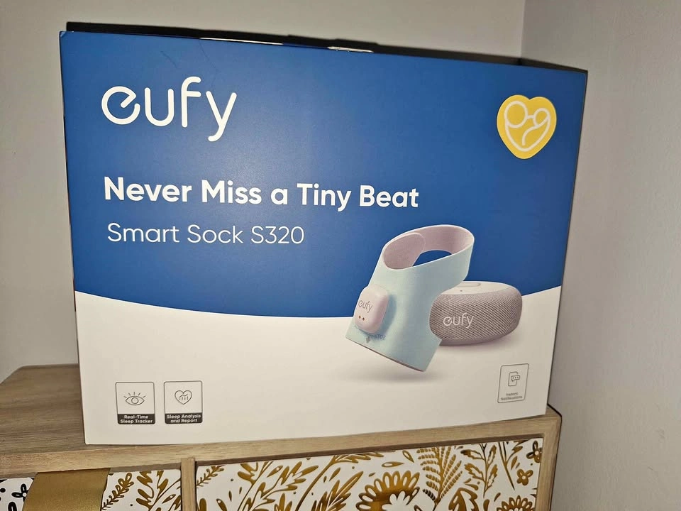 EUFY smart sock baby monitor
