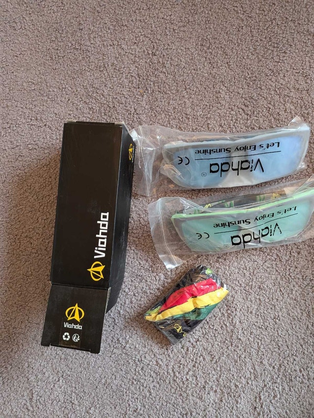 Viahda Polarized Sunglasses, 2 pairs!!