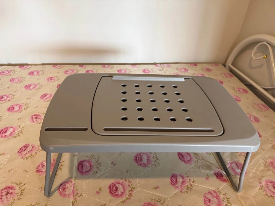 Foldable Laptop Tray / Bed Tray - photo 3