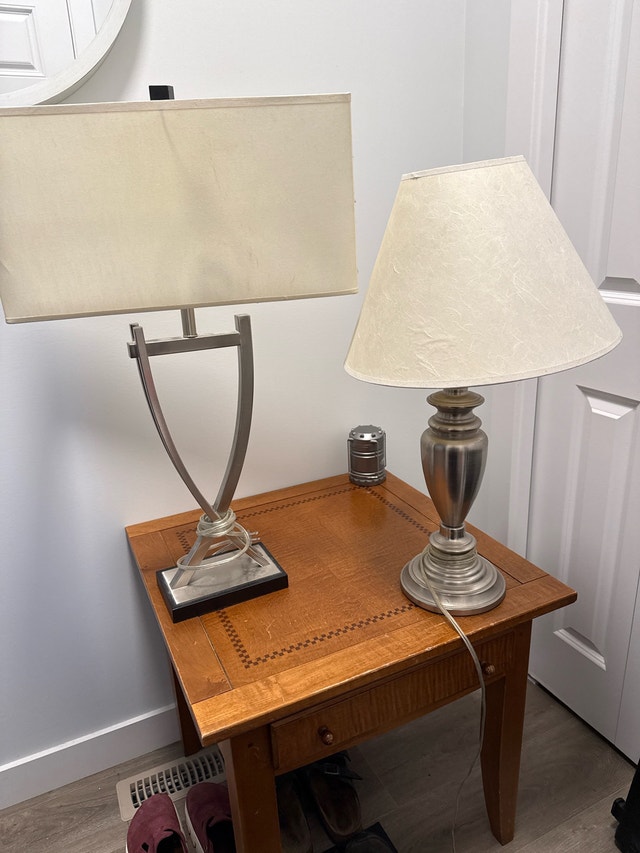 Two Side Table/Nightstand Lights - photo 2