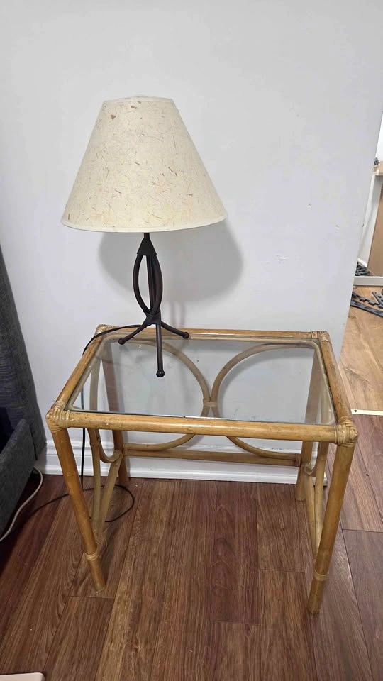 Table lamp or table