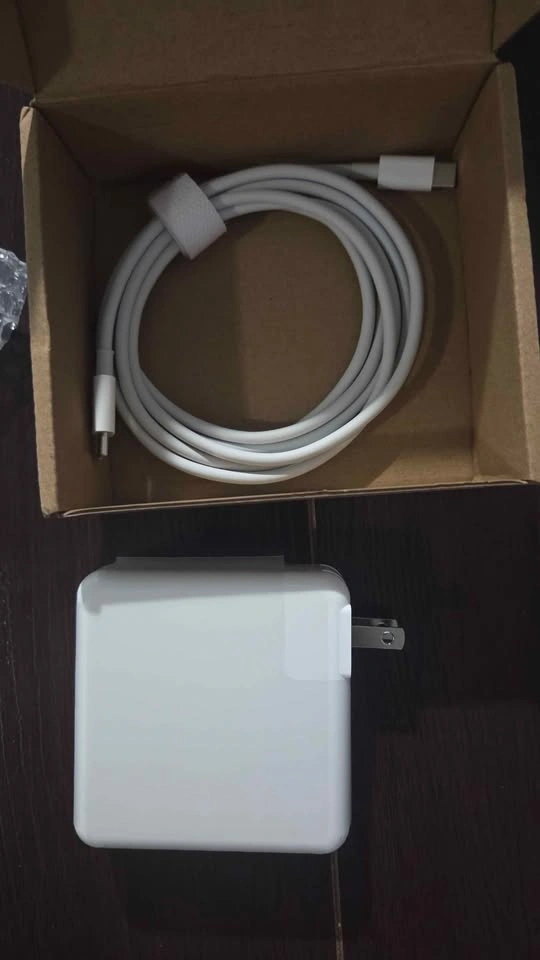 115 Watt Type C Charger - photo 2