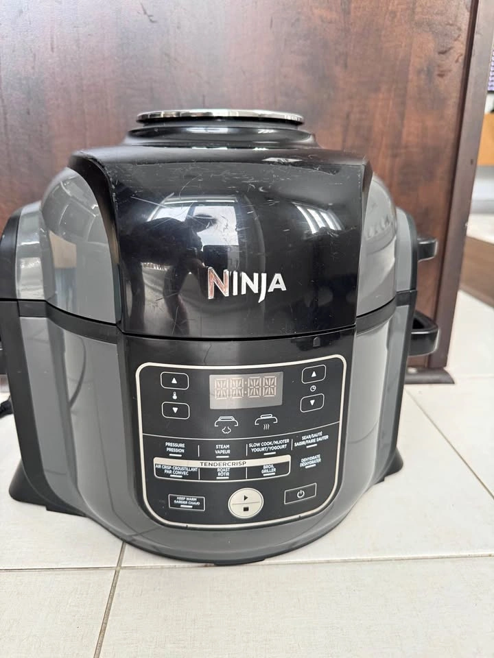 Ninja Foodi Pro 6.5-Quart Pressure Cooker with TenderCrisp
