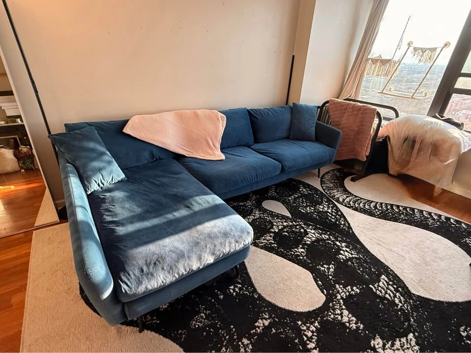 Albany Park Sectional - Blue Velvet - Retail $2,100 - Great Cond - photo 2