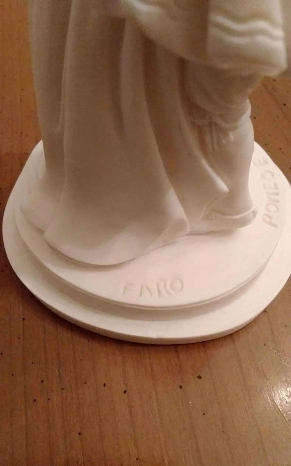 Vintage Faro white Romeo and Juliet figurine - photo 4