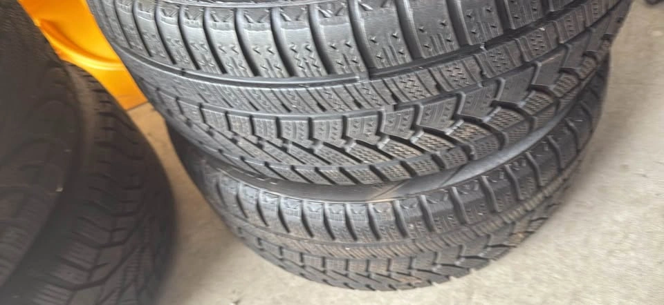 Audi 17” OEM Rims + winter Tires 225/50R17 – Excellent Condition - photo 4