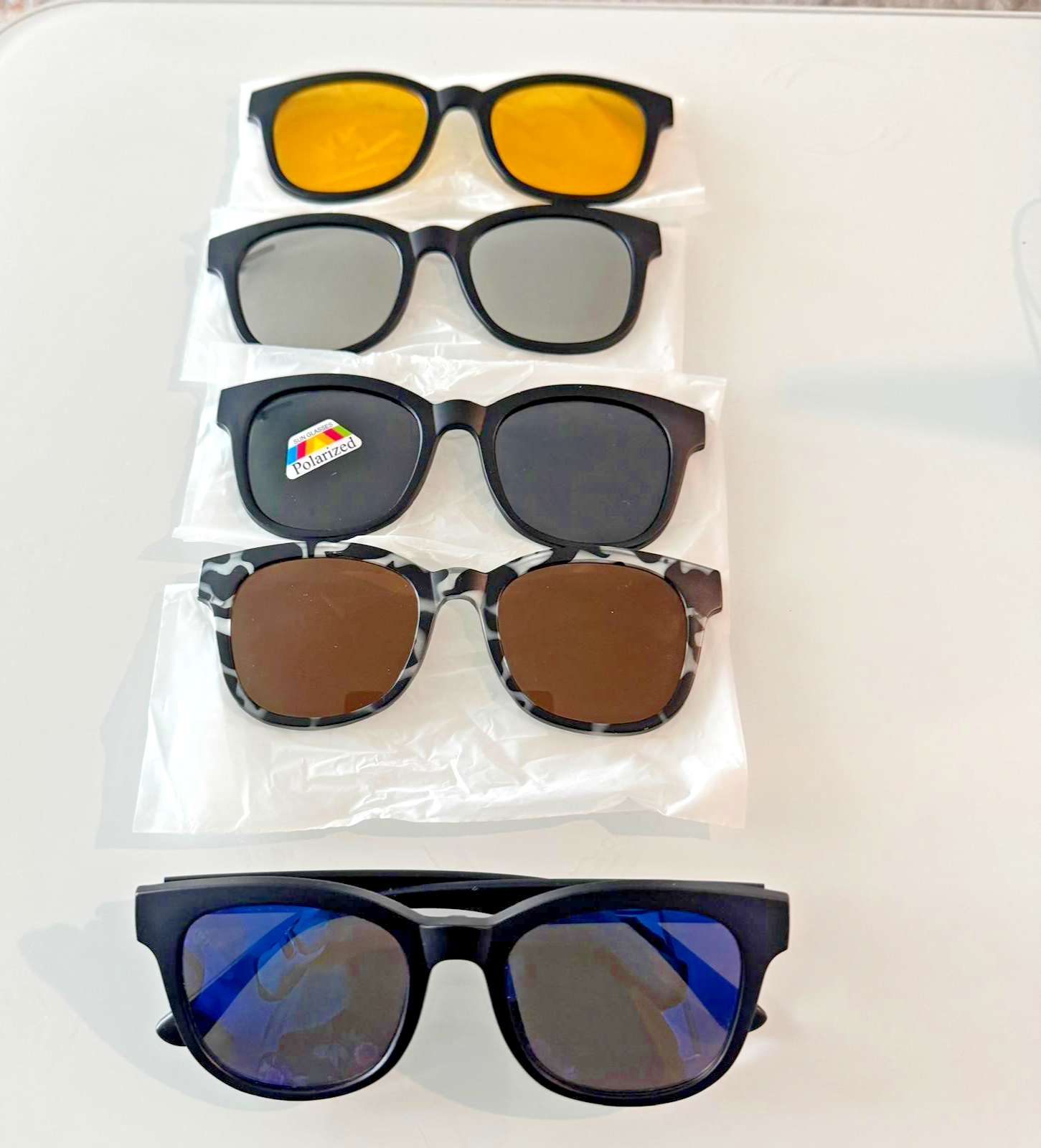 Magnetic 4-in-1 Clip-On Sunglasses Set - Square Frame, Polarized