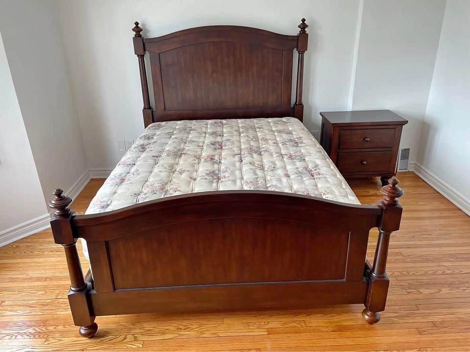 Dark wood Queen bed frame, mirrored dresser & 1 nightstand