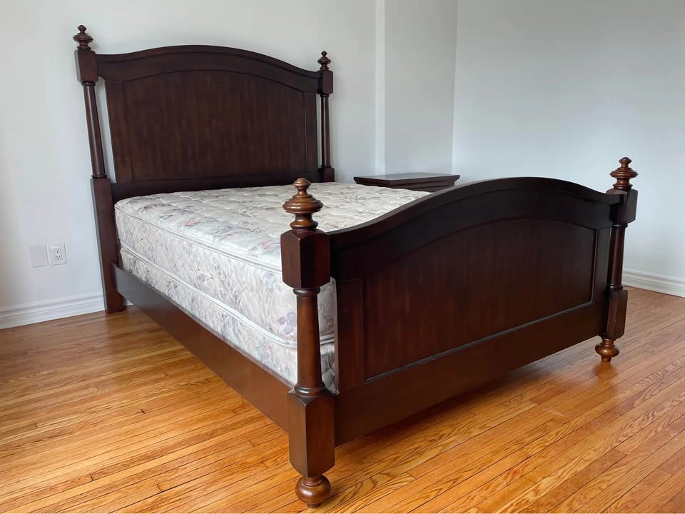 Dark wood Queen bed frame, mirrored dresser & 1 nightstand - photo 3
