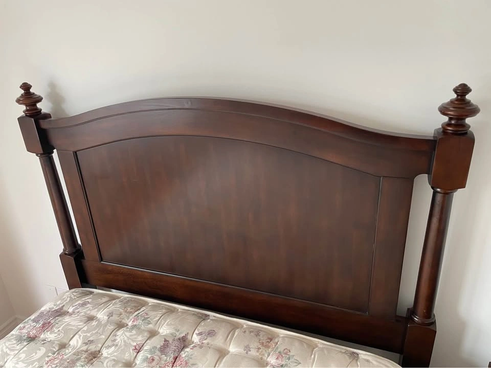 Dark wood Queen bed frame, mirrored dresser & 1 nightstand - photo 4