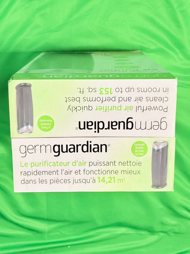 GermGuardian AC4825 4-in-1 HEPA Air Purifier - New - photo 3