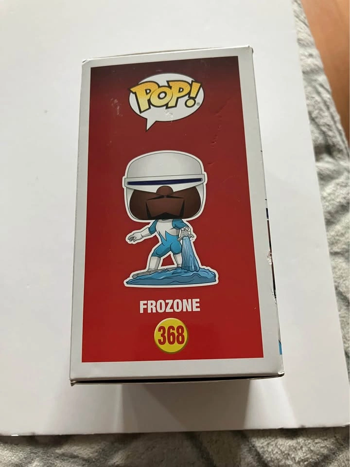 Funko POP! Disney Pixar The Incredibles 2 Frozone #368 Vinyl Fig - photo 2