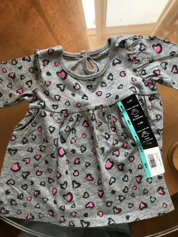 BRAND NEW Baby Girl's dress with tags 3-6 months old