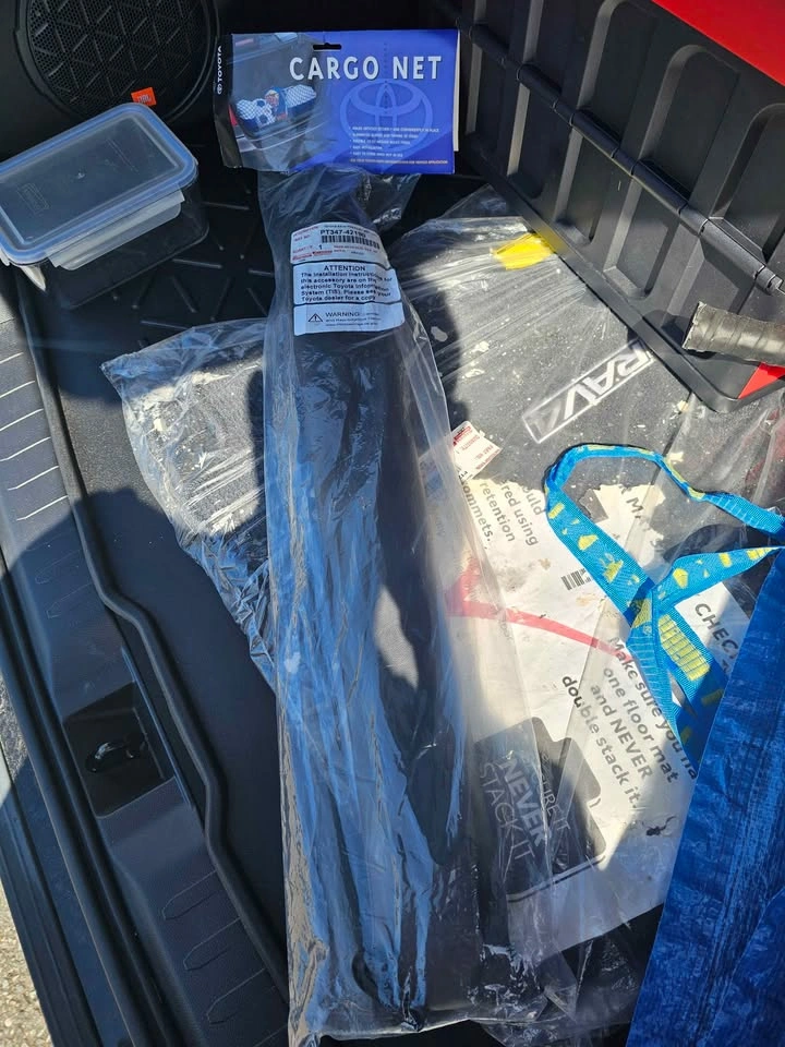 OEM Toyota RAV4 Cargo Net *NEW* - photo 2