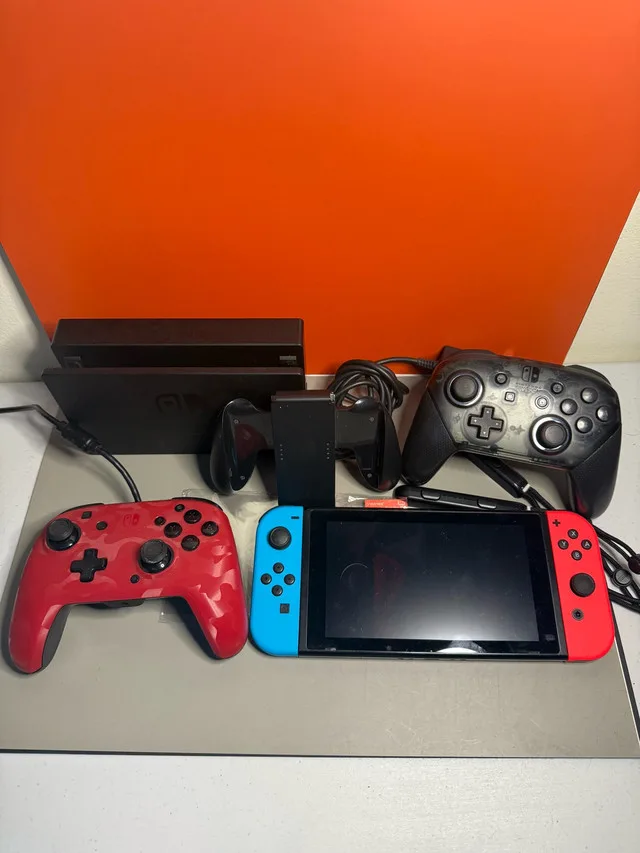 Nintendo Switch Bundle Up for Grabs! thumbnail