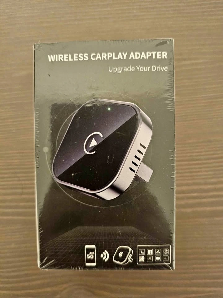 Wireless CarPlay Adapter - Mini, Plug & Play