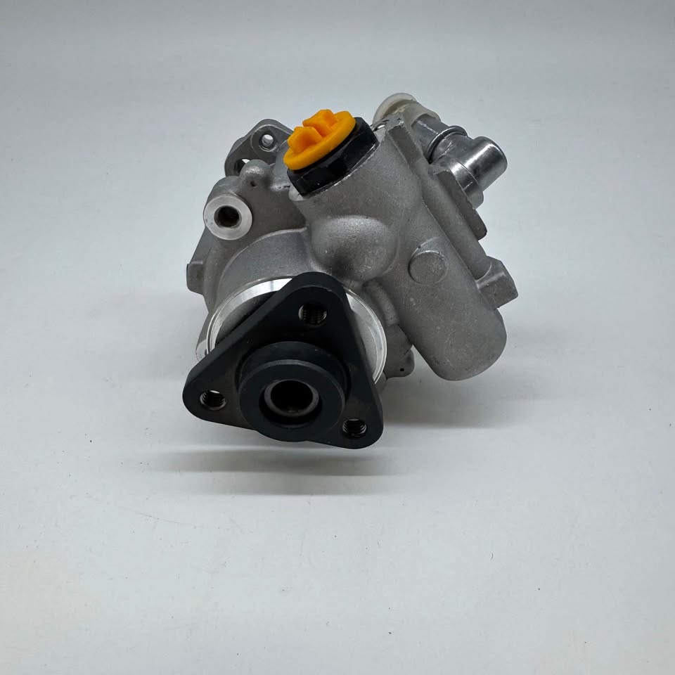 Power Steering Pump BMW X3 3.0i