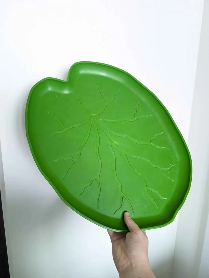 Pet Food Lilypad Plate - photo 2