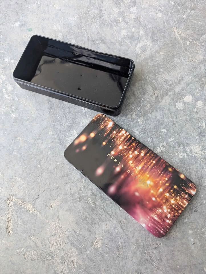 Discontinued Fenty Beauty Tin - photo 3