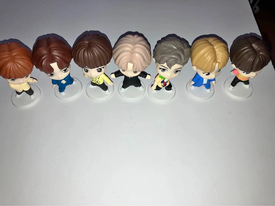 BTS TinyTan Throwback Edition Set