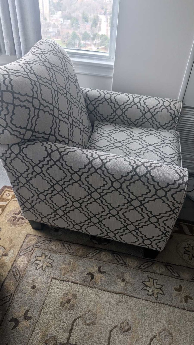 Hayesdale Accent Chair from Ashley Furniture - photo 2