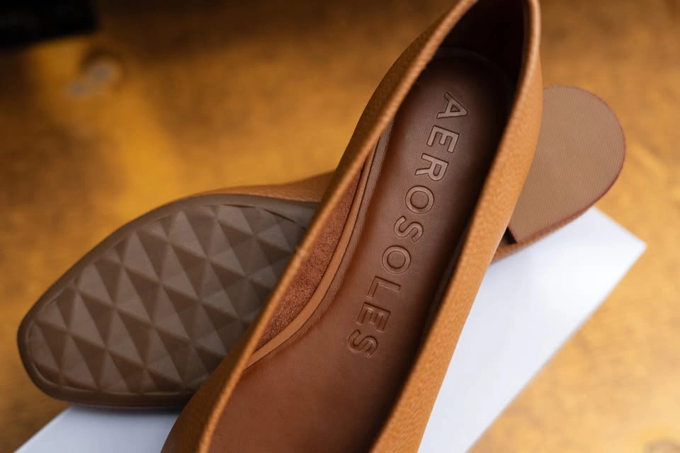 Aerosoles Amelie Women's Ballet Flats - Size 8 - Tan Pebbled Lea - photo 4