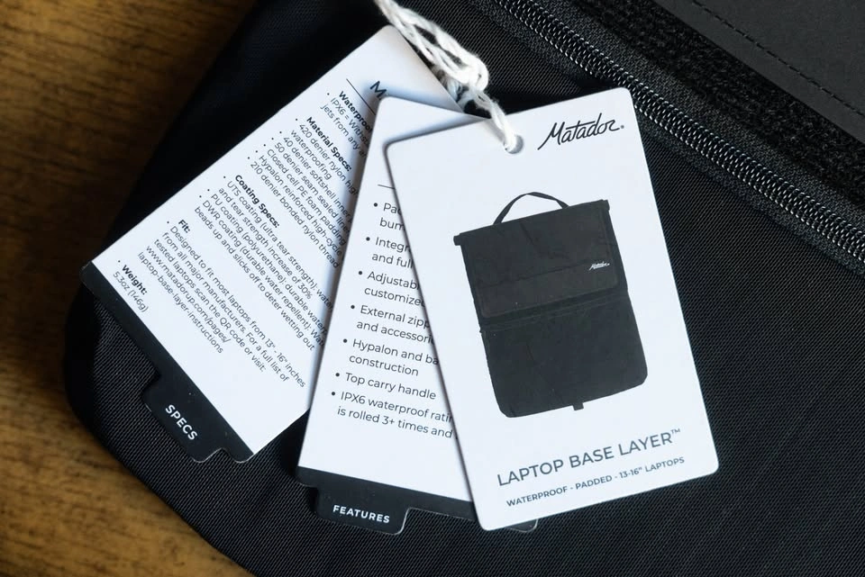 Matador Laptop Base Layer Sleeve - New with Tags - photo 2